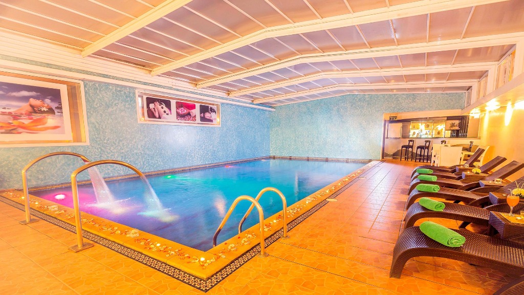 Construction de piscine sportive